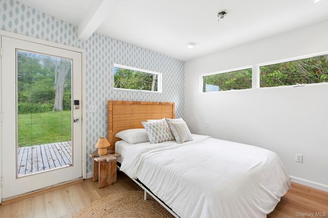 31059 County Road 48, Peconic, NY 11958