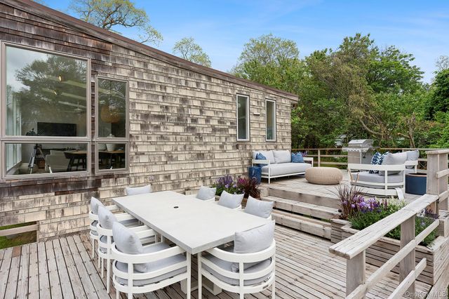 31059 County Road 48, Peconic, NY 11958