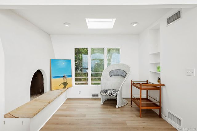 31059 County Road 48, Peconic, NY 11958