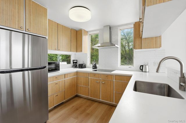 31059 County Road 48, Peconic, NY 11958