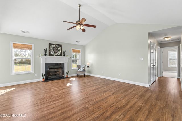 141 Weste Avenue, Jacksonville, NC 28540