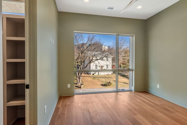 3205A Acklen Ave, Nashville, TN 37212