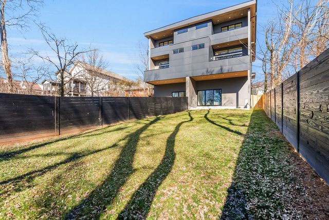 3205A Acklen Ave, Nashville, TN 37212