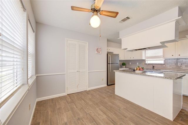 2950 Jenny Drive, Sugar Land, TX 77479