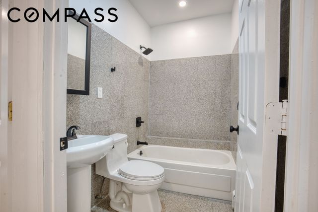 126 Vanderbilt Avenue, New York City, NY 11205