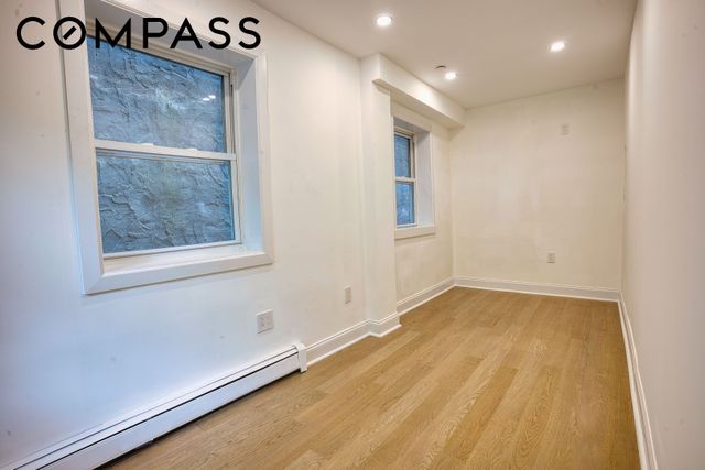 126 Vanderbilt Avenue, New York City, NY 11205