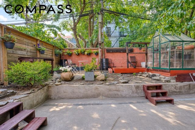 126 Vanderbilt Avenue, New York City, NY 11205