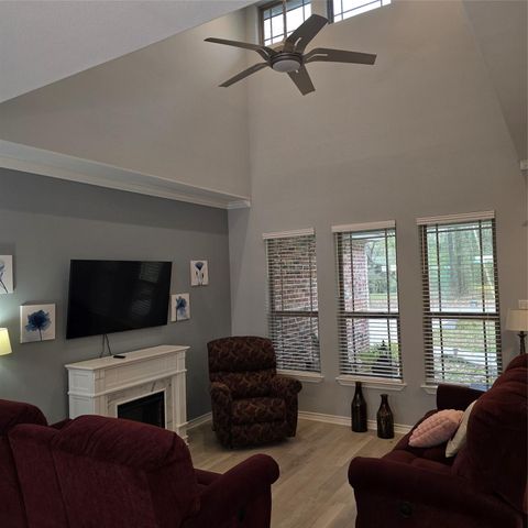 330 N Royale Greens Drive, Coldspring, TX 77331