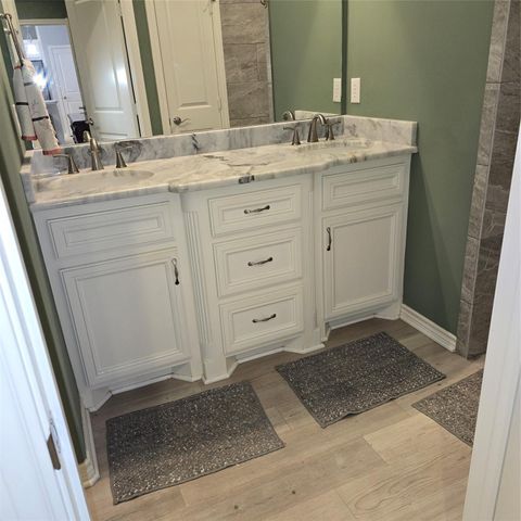 330 N Royale Greens Drive, Coldspring, TX 77331