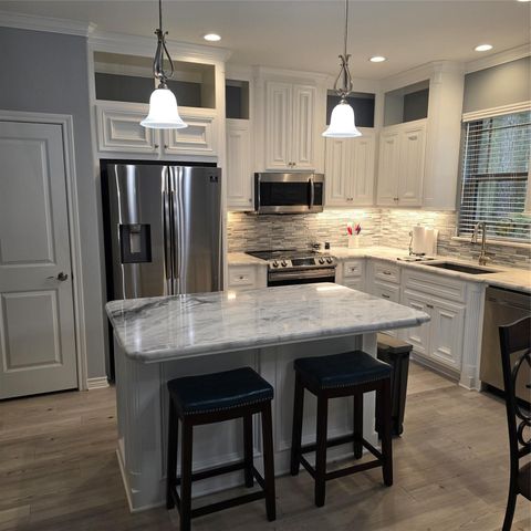 330 N Royale Greens Drive, Coldspring, TX 77331