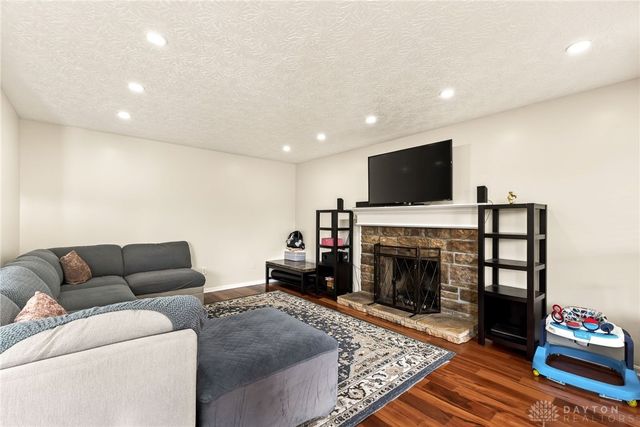 6193 Hedgerow Drive, West Chester, OH 45069