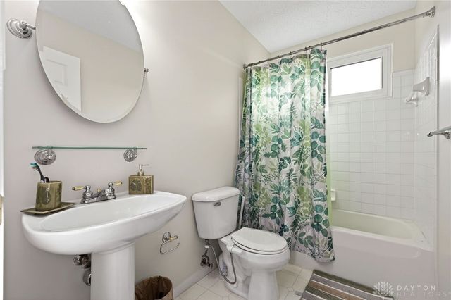 6193 Hedgerow Drive, West Chester, OH 45069