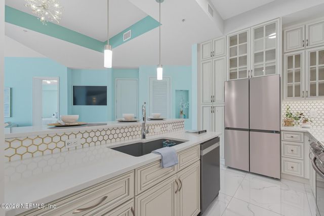 200 OCEAN CREST Drive 1111, Palm Coast, FL 32137