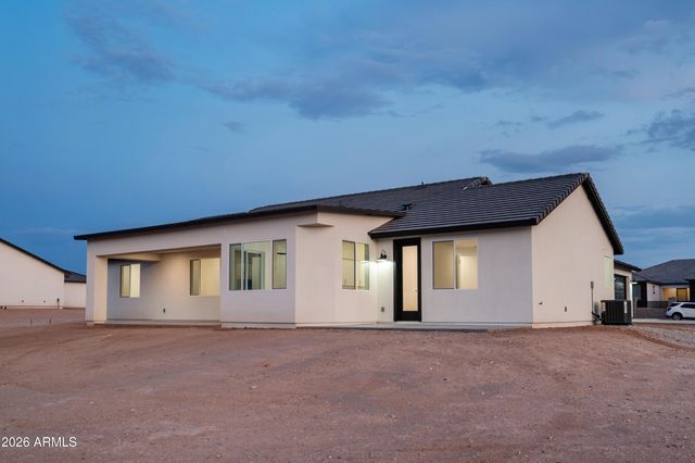 1912 W BROOKE Lane W, San Tan Valley, AZ 85144