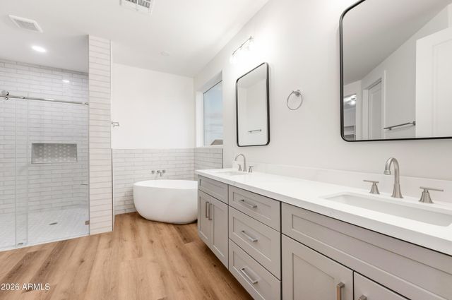 1912 W BROOKE Lane W, San Tan Valley, AZ 85144