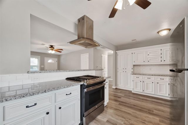 3613 Truxton Drive, Pasadena, TX 77503