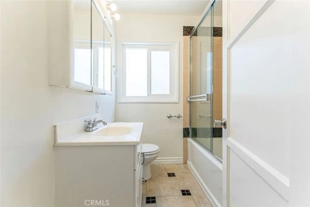 10347 Newhome Avenue, Sunland, CA 91040