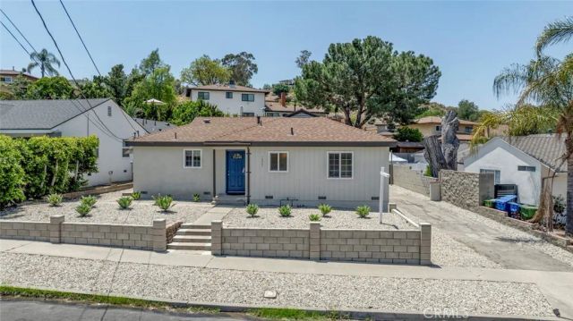 10347 Newhome Avenue, Sunland, CA 91040