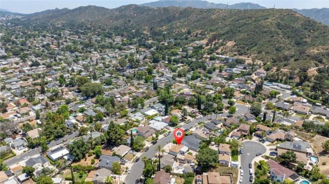 10347 Newhome Avenue, Sunland, CA 91040