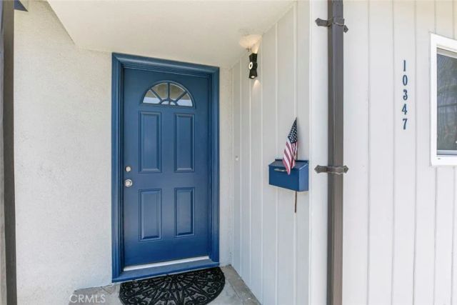 10347 Newhome Avenue, Sunland, CA 91040