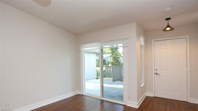 1046 Oak Forest DR, Naples, FL 34104