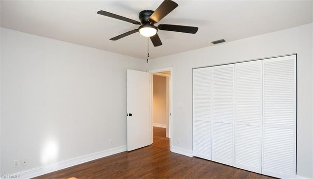 1046 Oak Forest DR, Naples, FL 34104