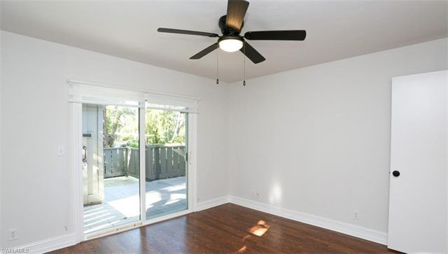 1046 Oak Forest DR, Naples, FL 34104