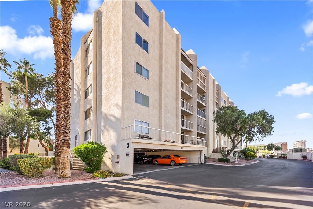 750 South Royal Crest Circle 312, Las Vegas, NV 89169