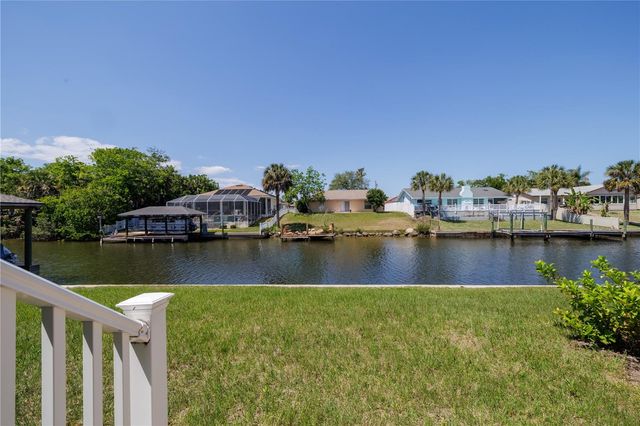 9 COOLIDGE COURT, Palm Coast, FL 32137