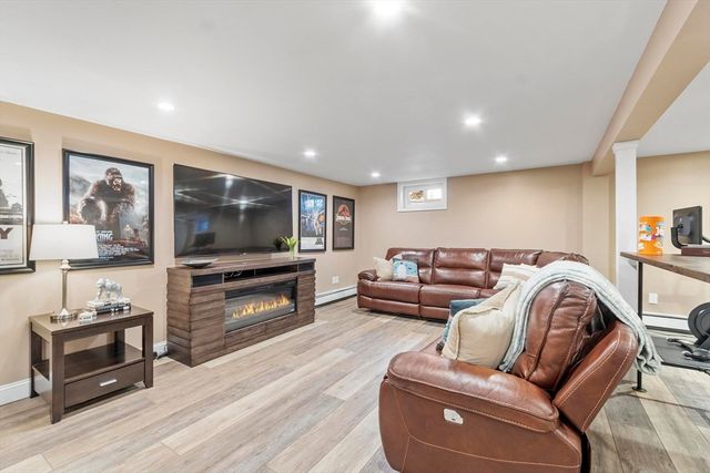 2 Greybirch Road, Andover, MA 01810