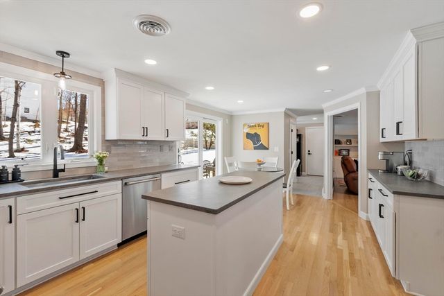 2 Greybirch Road, Andover, MA 01810