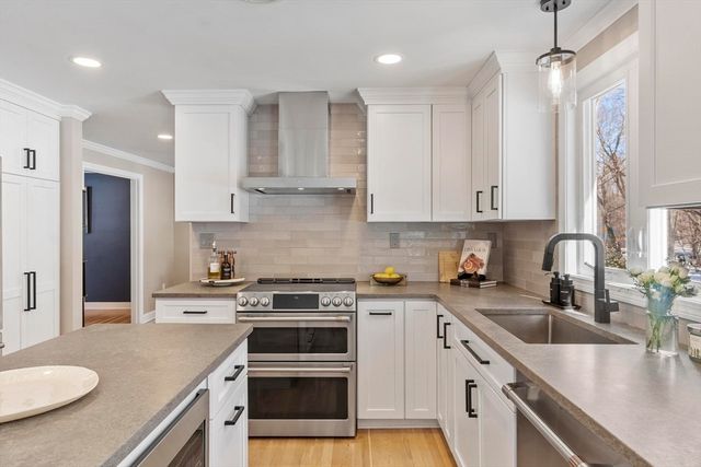 2 Greybirch Road, Andover, MA 01810