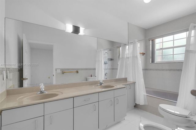 8967 NW 146th Terrace, Miami Lakes, FL 33018