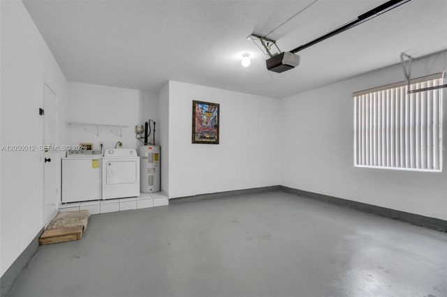 8967 NW 146th Terrace, Miami Lakes, FL 33018