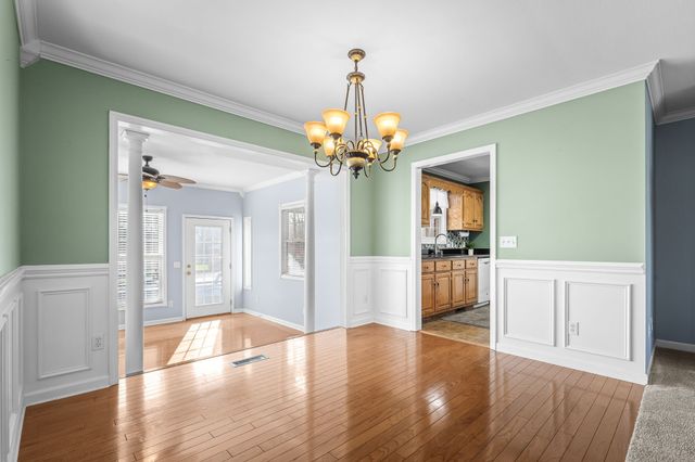 482 OLD SEMINARY RD, Manchester, TN 37355