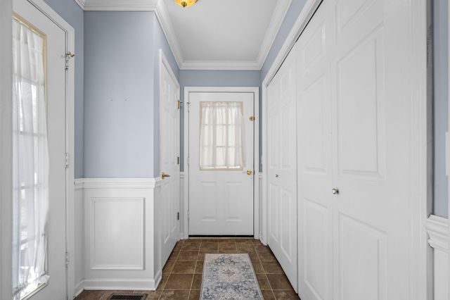 482 OLD SEMINARY RD, Manchester, TN 37355