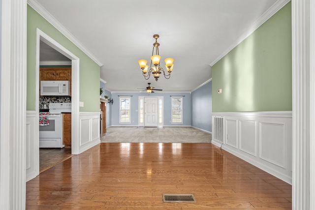 482 OLD SEMINARY RD, Manchester, TN 37355