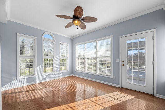 482 OLD SEMINARY RD, Manchester, TN 37355