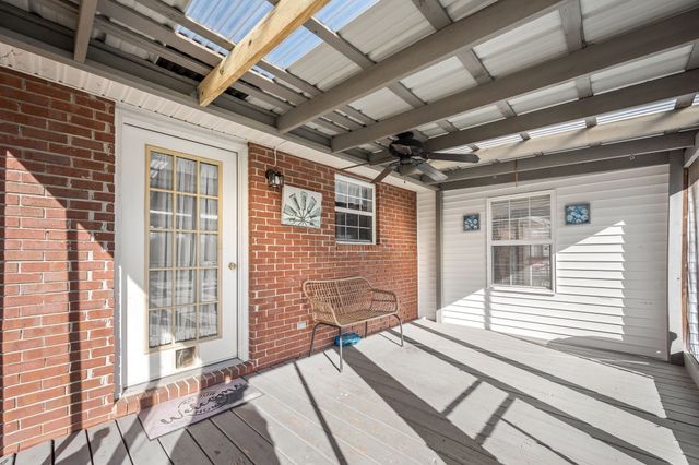 482 OLD SEMINARY RD, Manchester, TN 37355