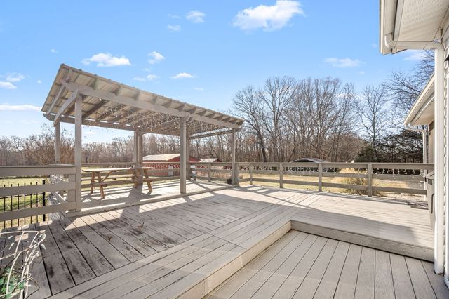 482 OLD SEMINARY RD, Manchester, TN 37355