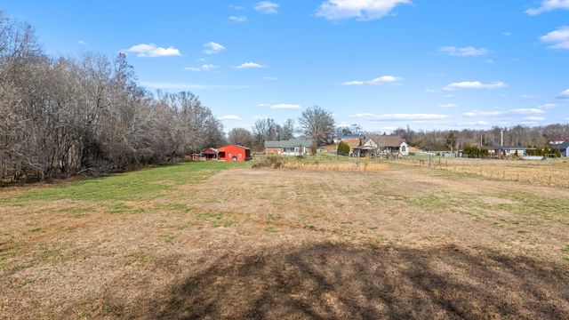 482 OLD SEMINARY RD, Manchester, TN 37355
