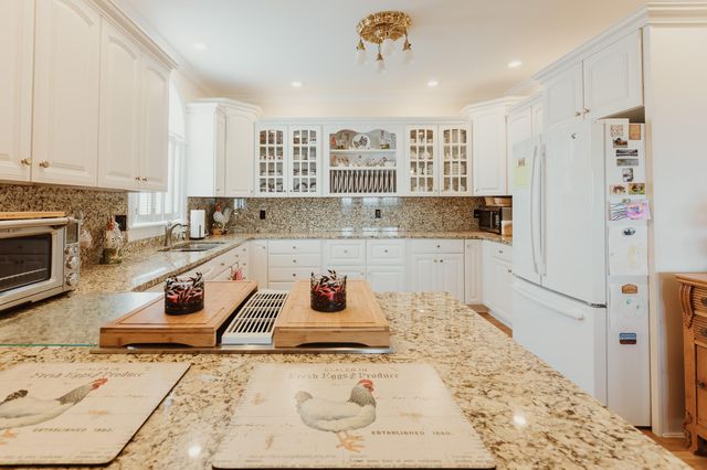 5670 Morehead Road, Flemingsburg, KY 41041