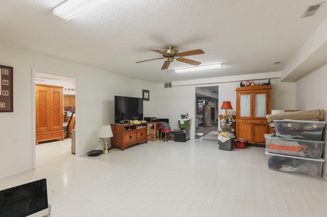 5670 Morehead Road, Flemingsburg, KY 41041