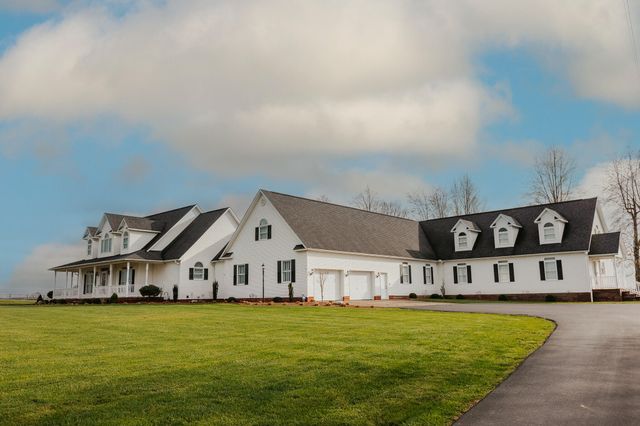 5670 Morehead Road, Flemingsburg, KY 41041