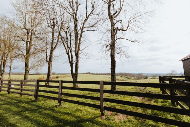 5670 Morehead Road, Flemingsburg, KY 41041