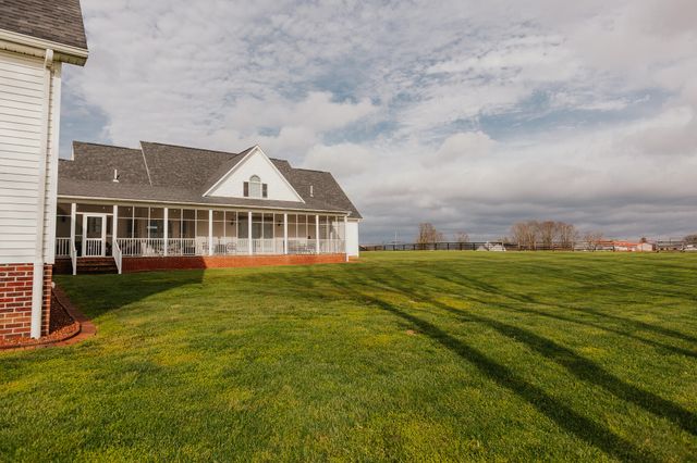 5670 Morehead Road, Flemingsburg, KY 41041