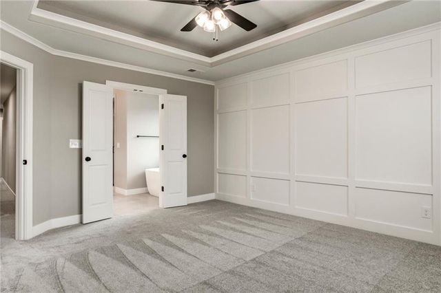 16827 W 164th Terrace, Olathe, KS 66062