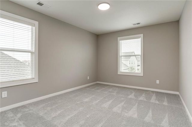 16827 W 164th Terrace, Olathe, KS 66062