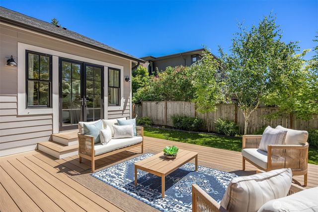 7309 48th Avenue NE, Seattle, WA 98115