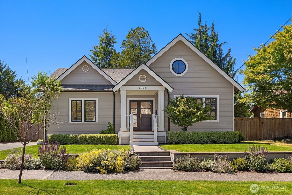 7309 48th Avenue NE, Seattle, WA 98115